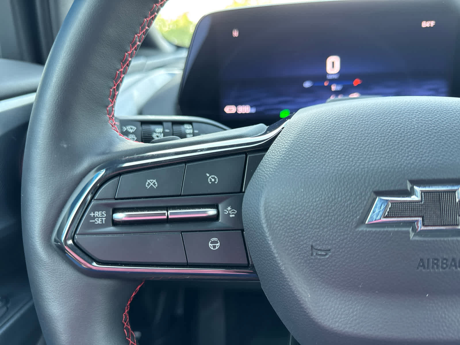 Used 2024 Chevrolet Equinox EV RS image 30