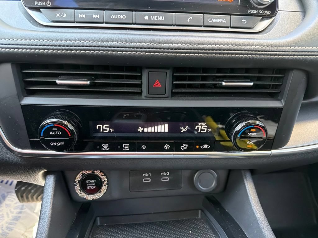 Used 2024 Nissan Rogue SV AWD/4WD image 28