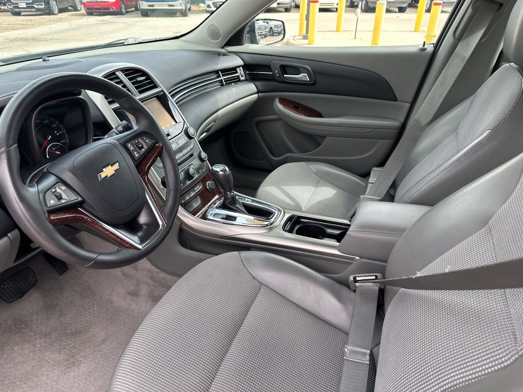 Used 2013 Chevrolet Malibu LT FWD image 14