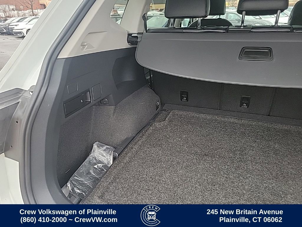 Used 2019 Volkswagen Tiguan SE image 51