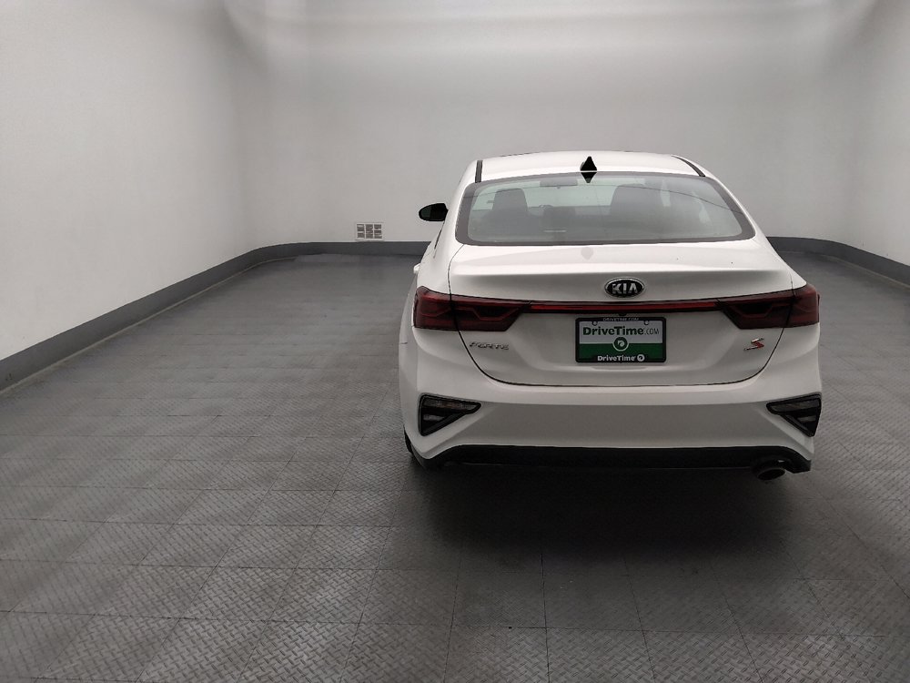 Used 2019 Kia Forte S w/ S Premium Package FWD image 6