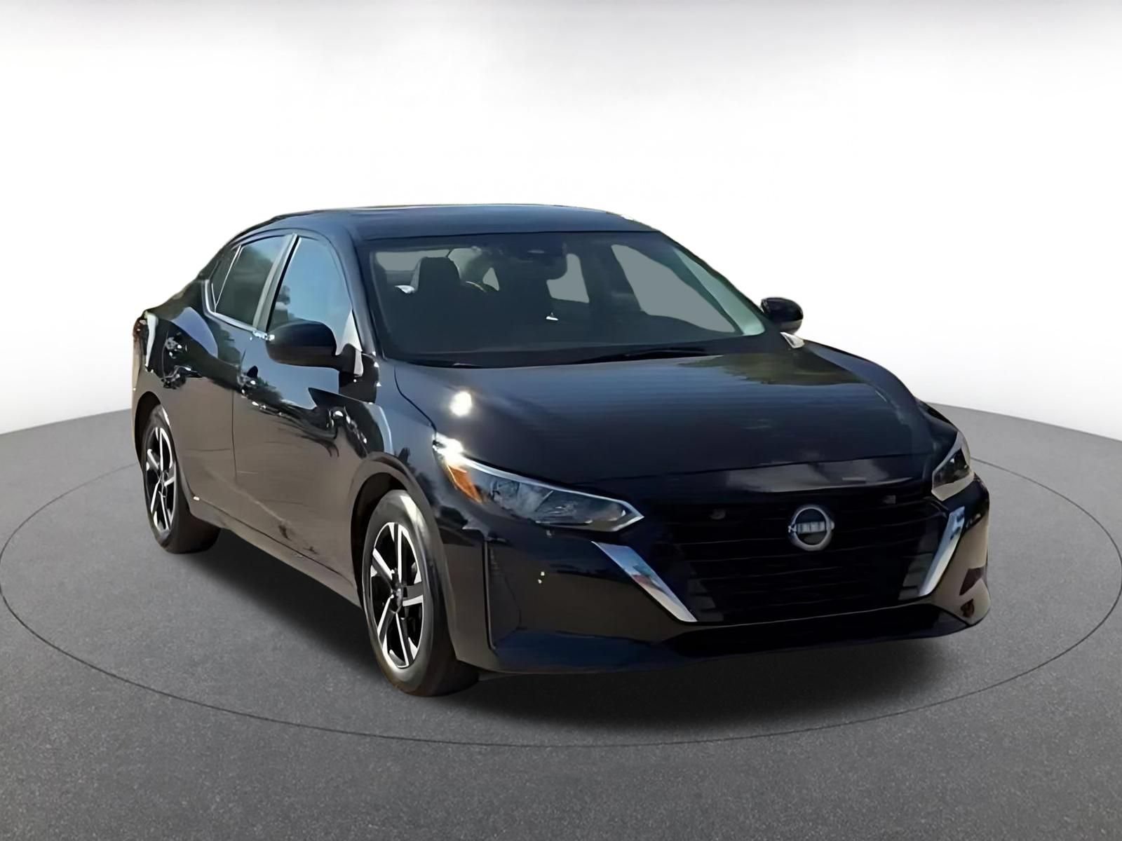 Used 2025 Nissan Sentra SV FWD image 3