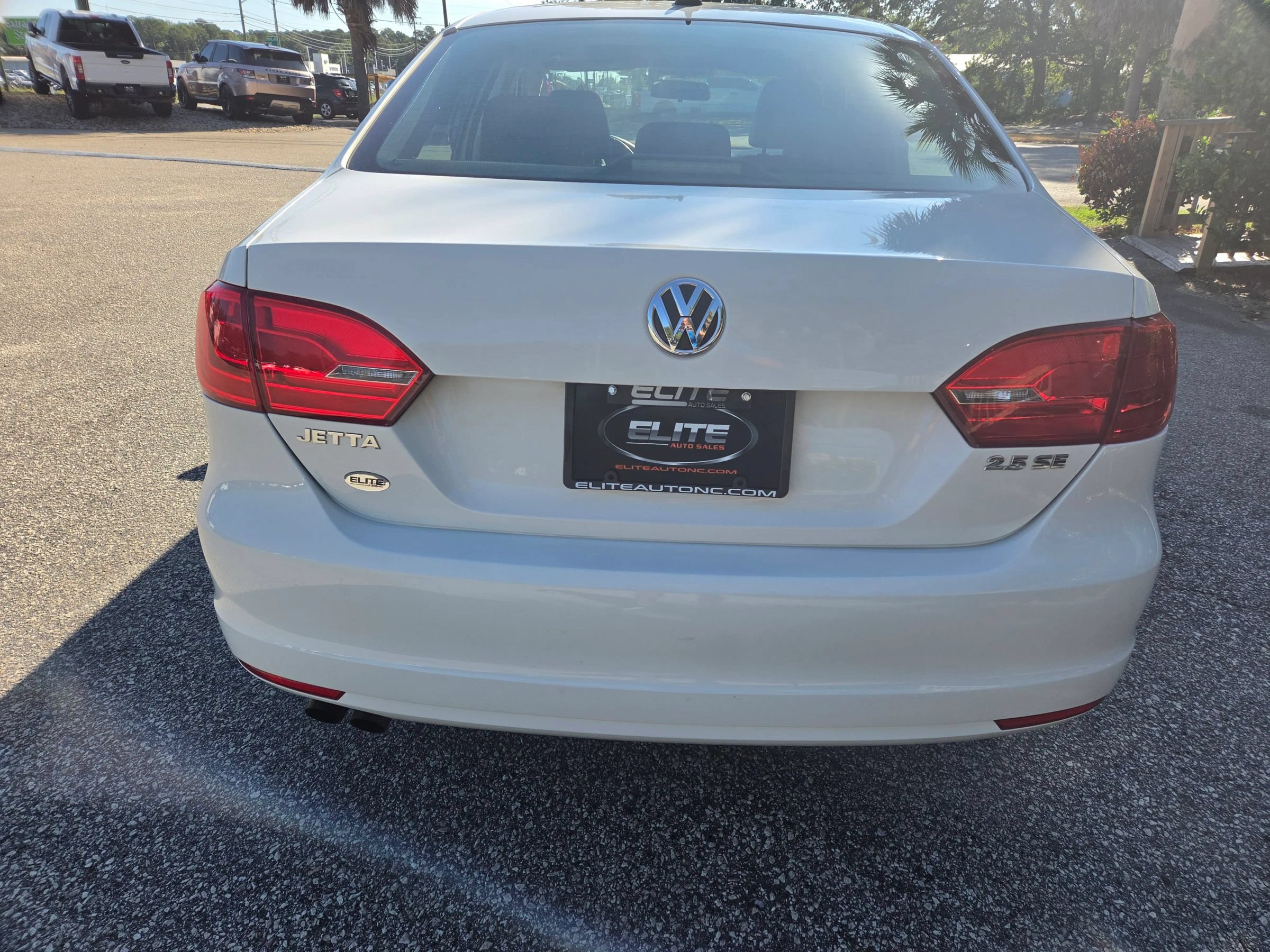Used 2013 Volkswagen Jetta SE FWD image 6