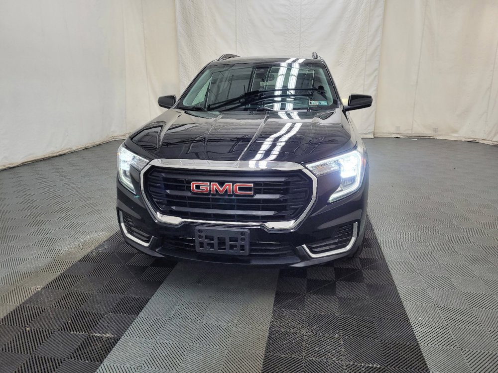 Used 2022 GMC Terrain SLE w/ Driver Convenience Package AWD/4WD image 15