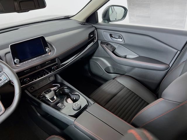 New 2026 Nissan Rogue SV image 21