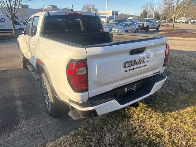 Used 2024 GMC Canyon AT4 w/ AT4 Premium Package image 10