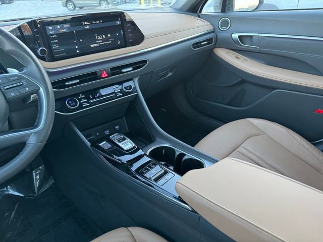 Used 2020 Hyundai Sonata Limited image 19