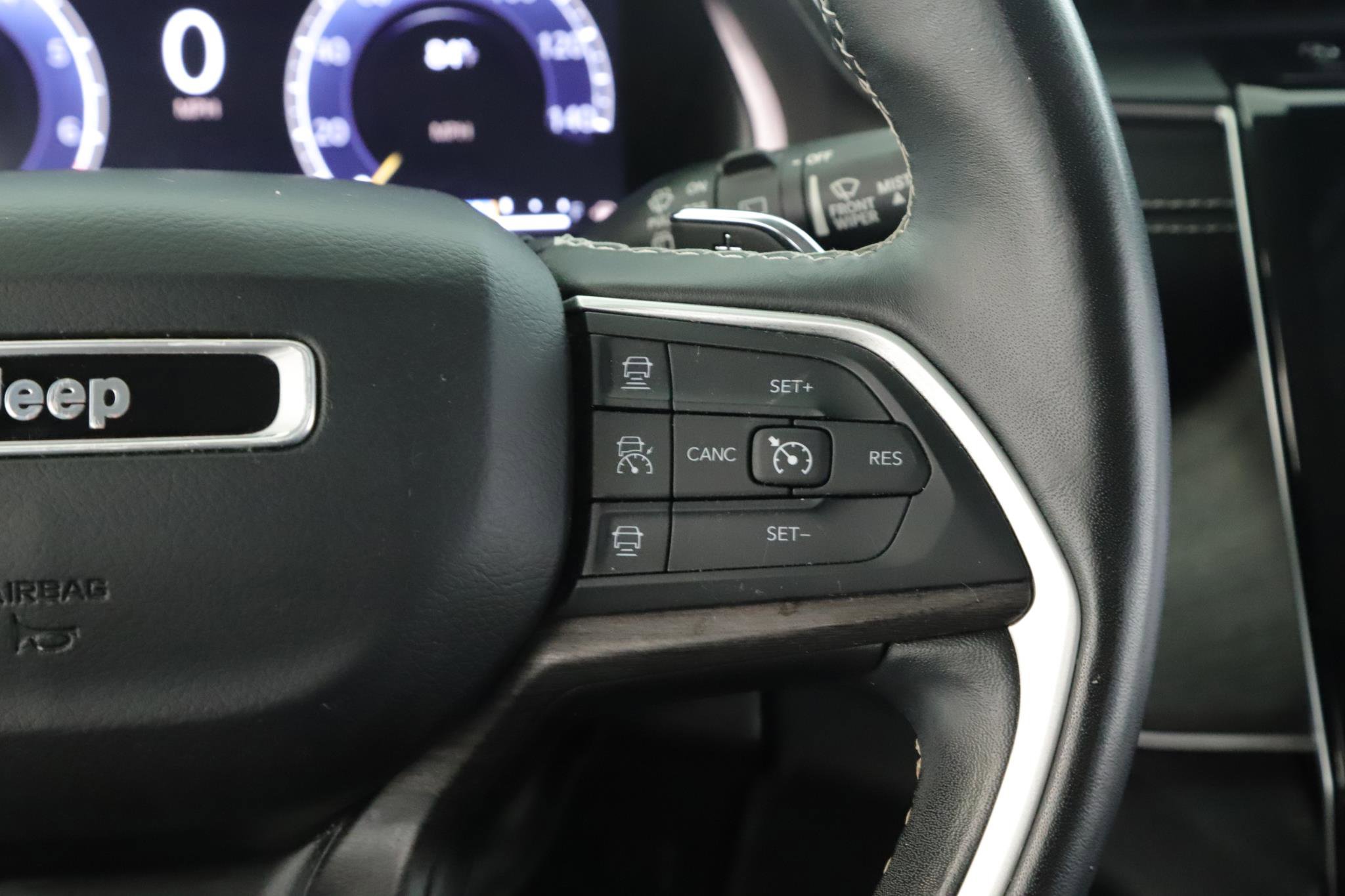 Used 2021 Jeep Grand Cherokee L Limited image 9