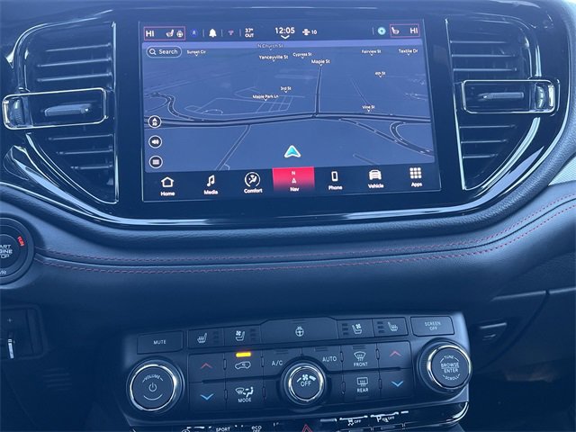 Used 2024 Dodge Durango GT image 14