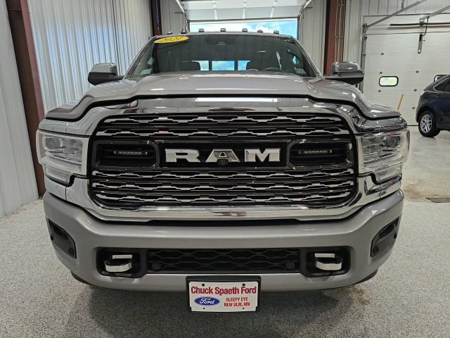 Used 2021 RAM 3500 Limited AWD/4WD image 3