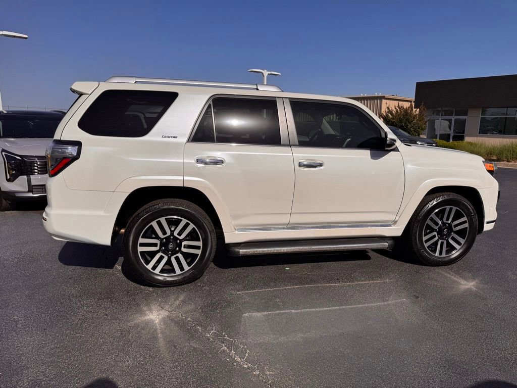Used 2021 Toyota 4Runner Limited AWD/4WD image 6