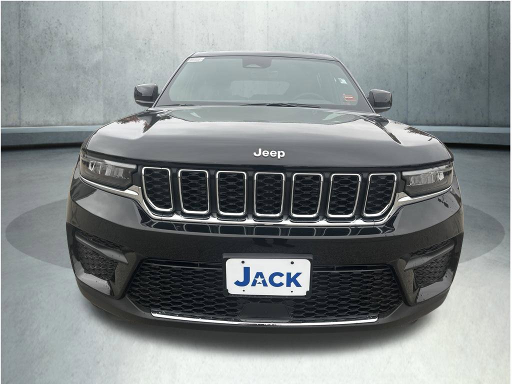 New 2027 Jeep Grand Cherokee Laredo X AWD/4WD image 9