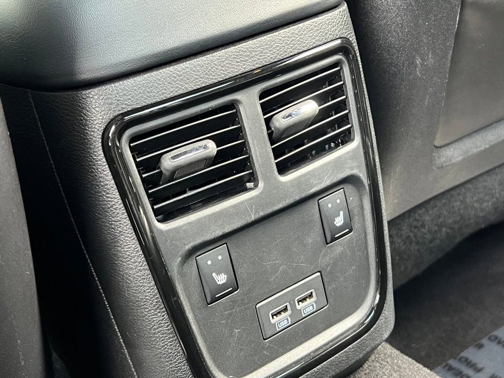 Used 2022 Dodge Charger GT w/ Plus Group RWD image 18
