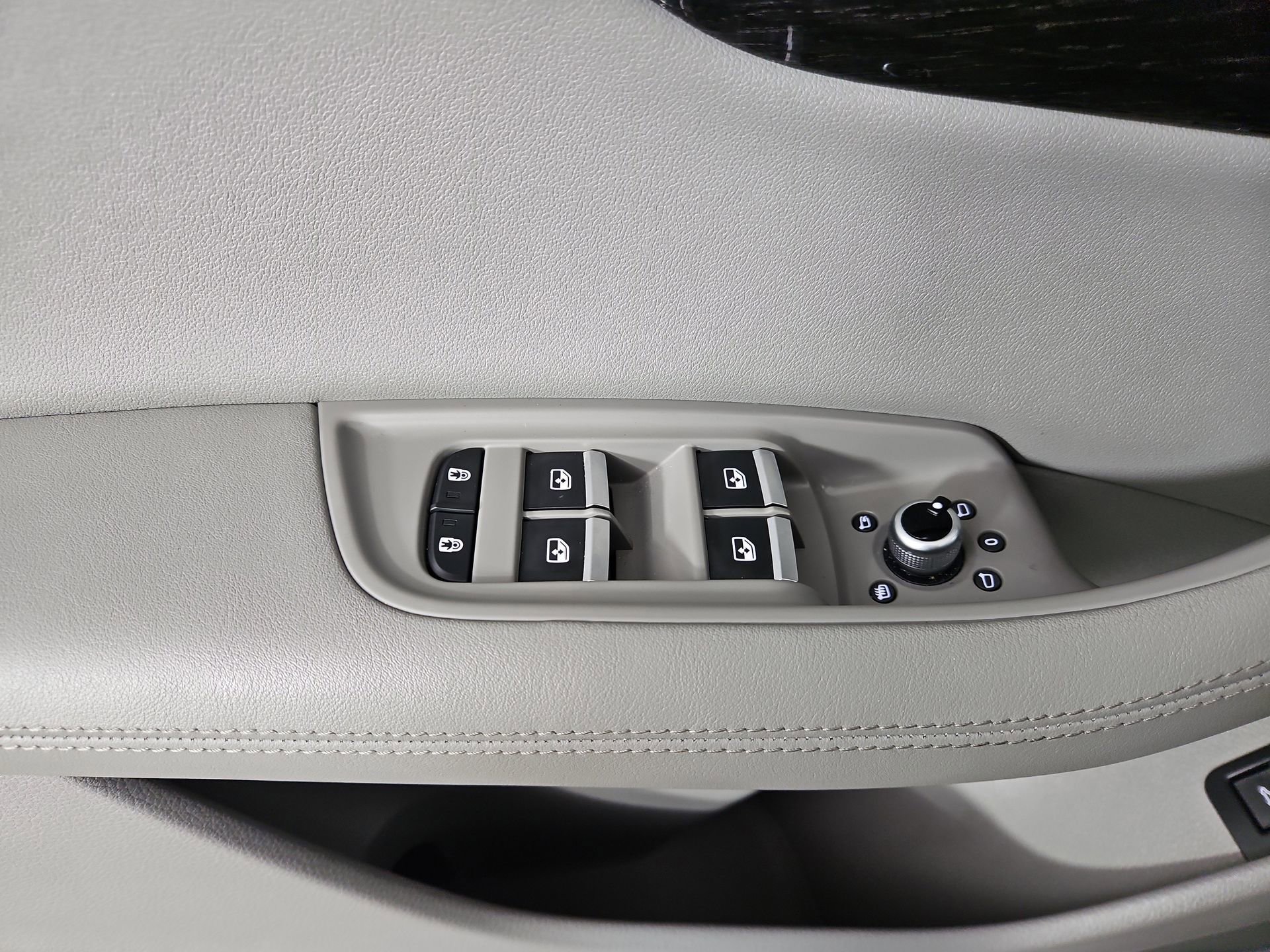 Certified 2023 Audi Q7 3.0T Premium Plus w/ Premium Plus Package image 21