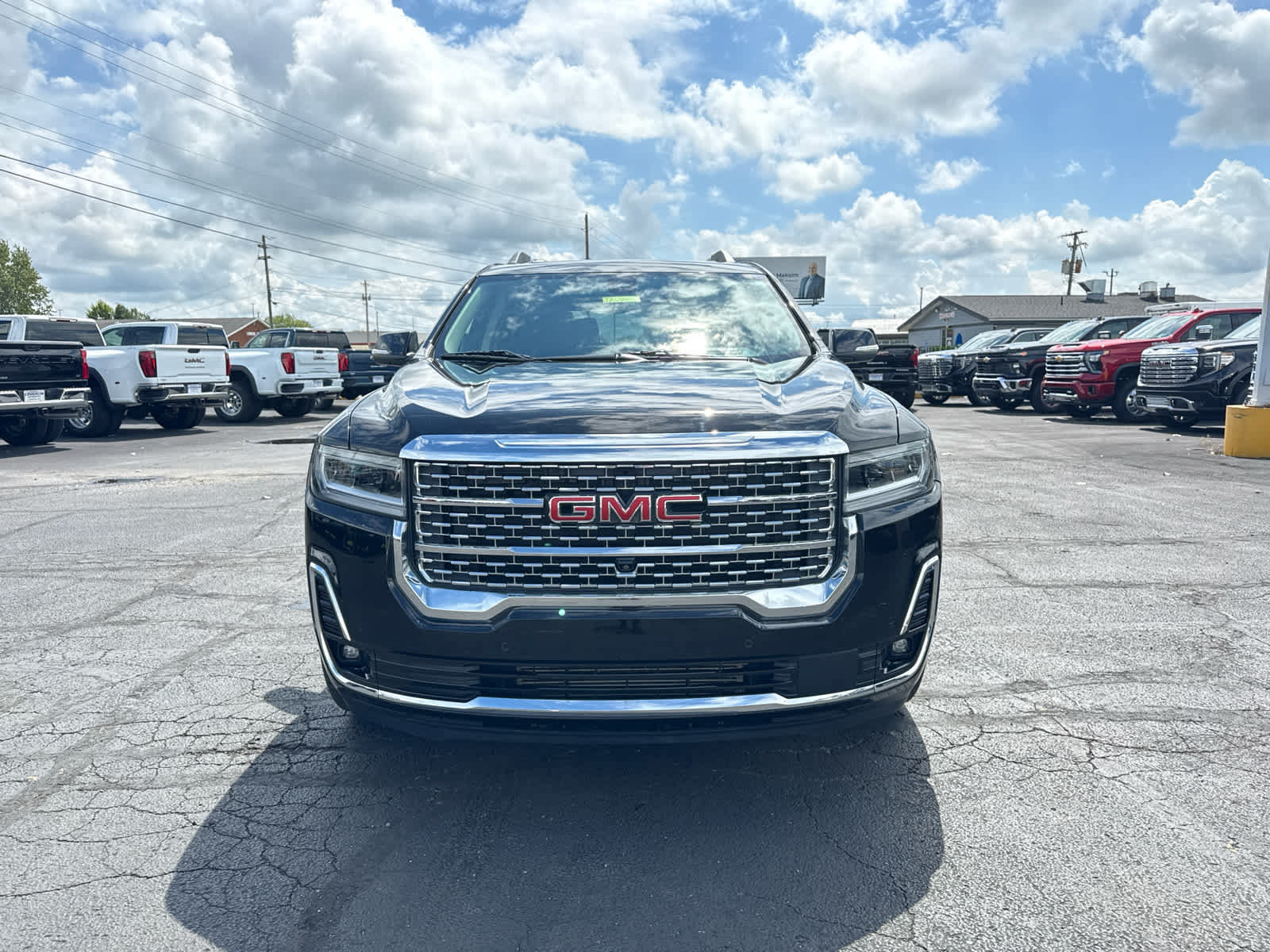 Certified 2023 GMC Acadia Denali w/ Black Diamond Edition AWD/4WD image 8
