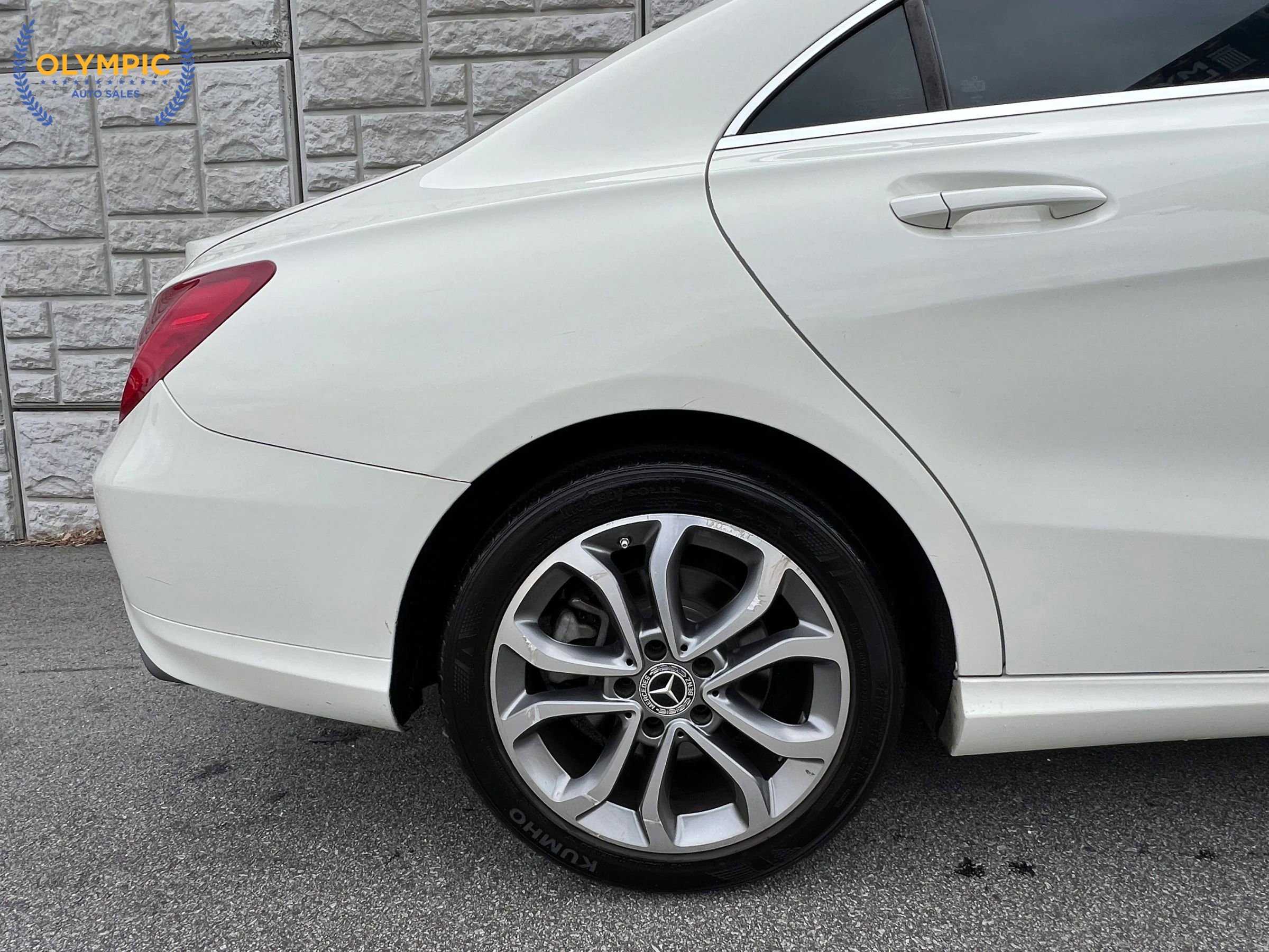 Used 2018 Mercedes-Benz CLA 250 image 12