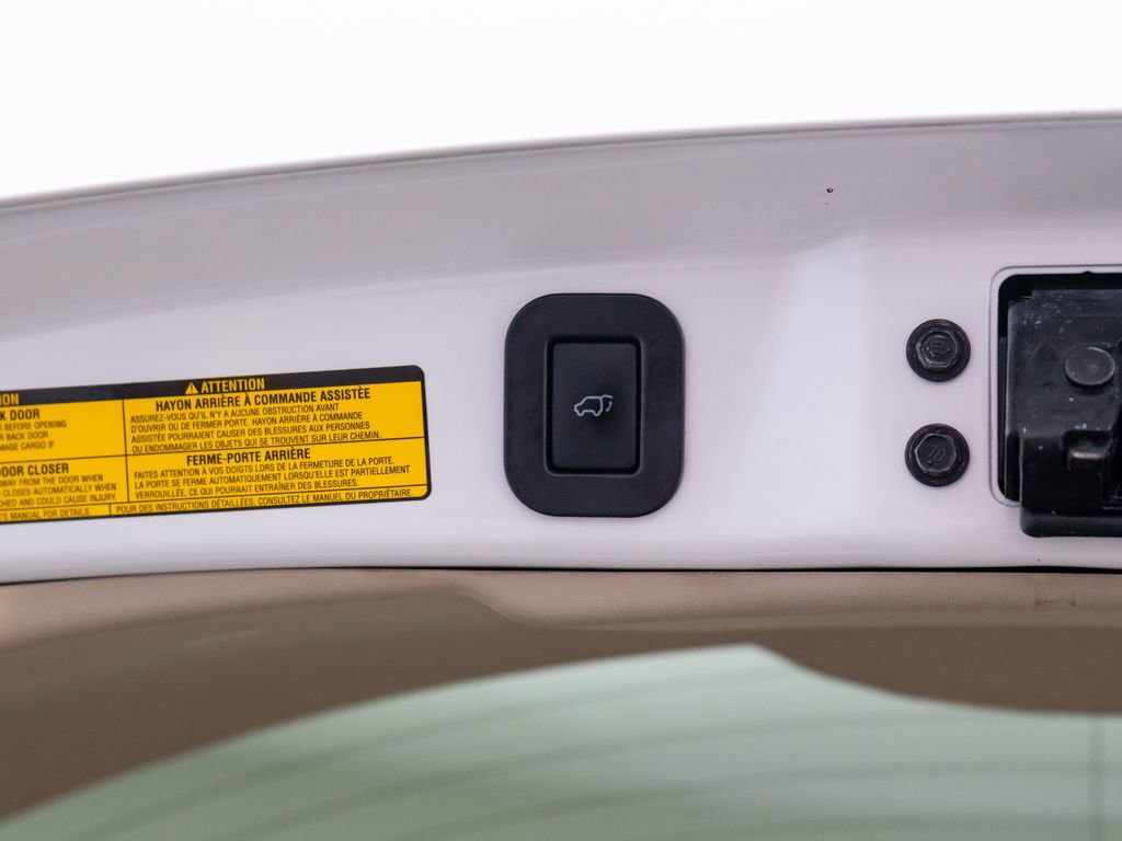 Used 2013 Toyota Venza XLE image 31