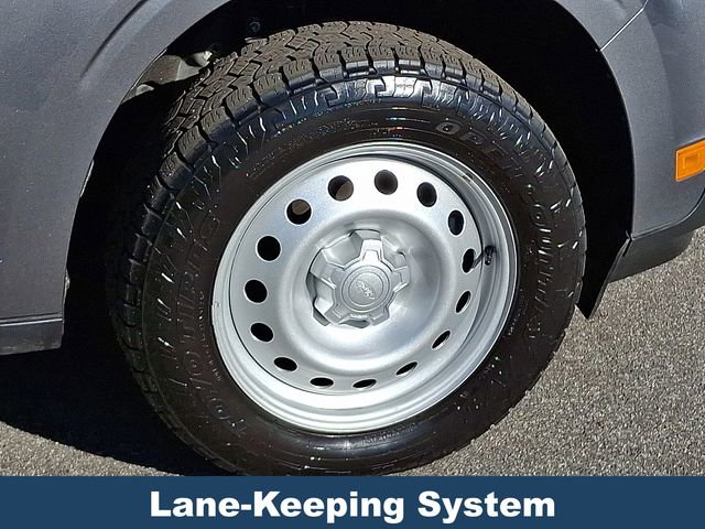 Used 2023 Ford Maverick XL image 10