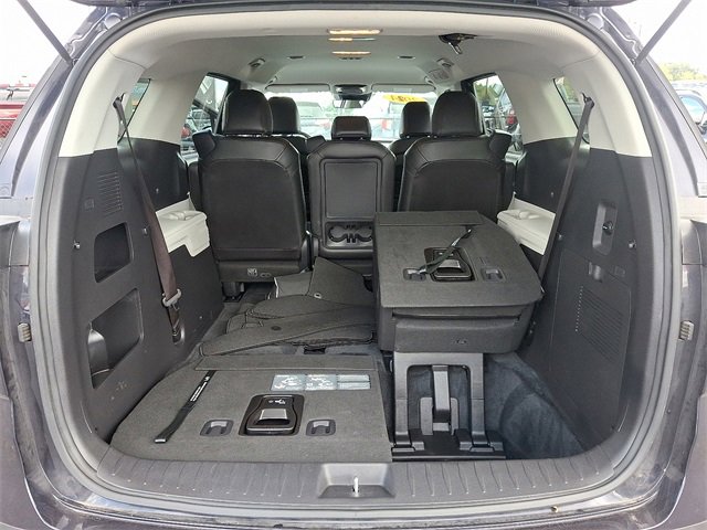 Certified 2024 Kia Carnival LX image 29