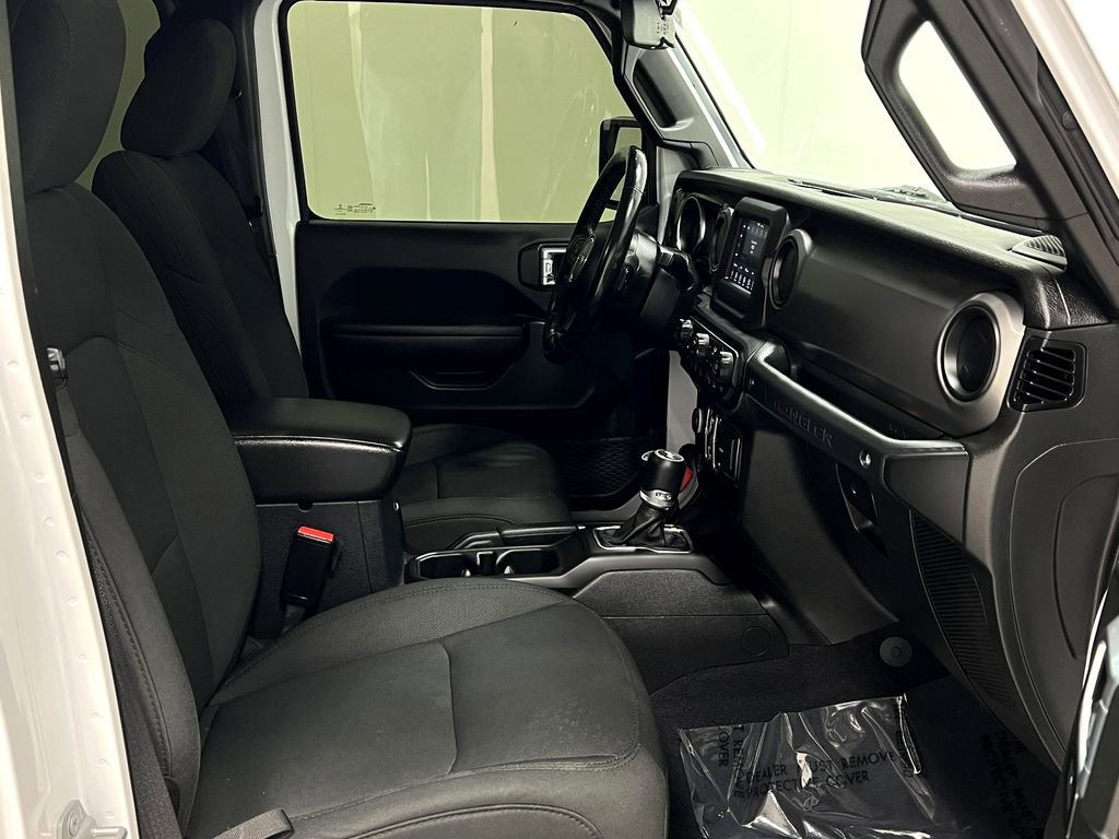 Used 2021 Jeep Wrangler Unlimited Sport image 32