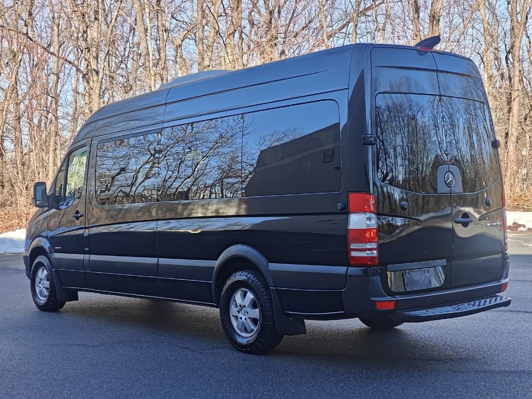 Used 2016 Mercedes-Benz Sprinter 2500 image 6