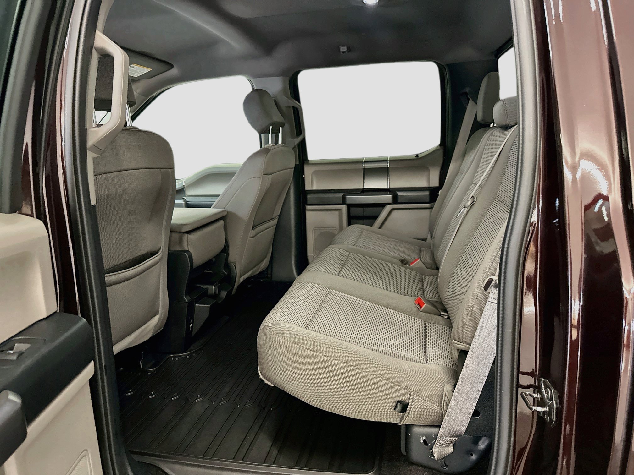 Used 2020 Ford F150 XLT w/ Equipment Group 302A Luxury AWD/4WD image 28