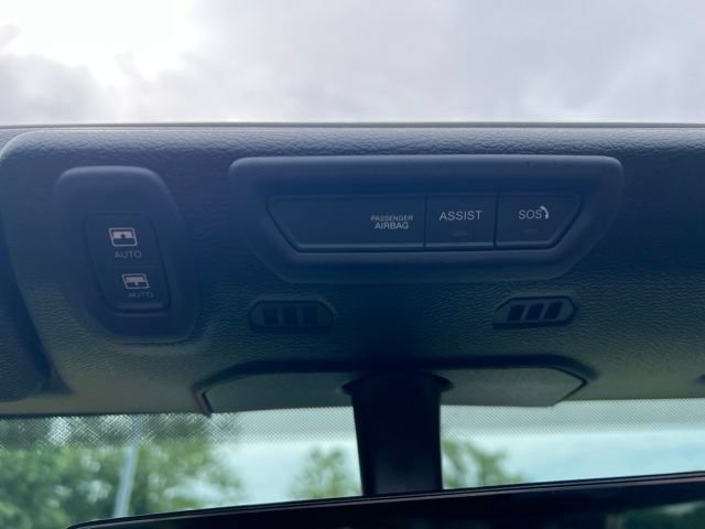 Used 2023 Jeep Wrangler Unlimited Rubicon 4xe w/ Cold Weather Group AWD/4WD image 18