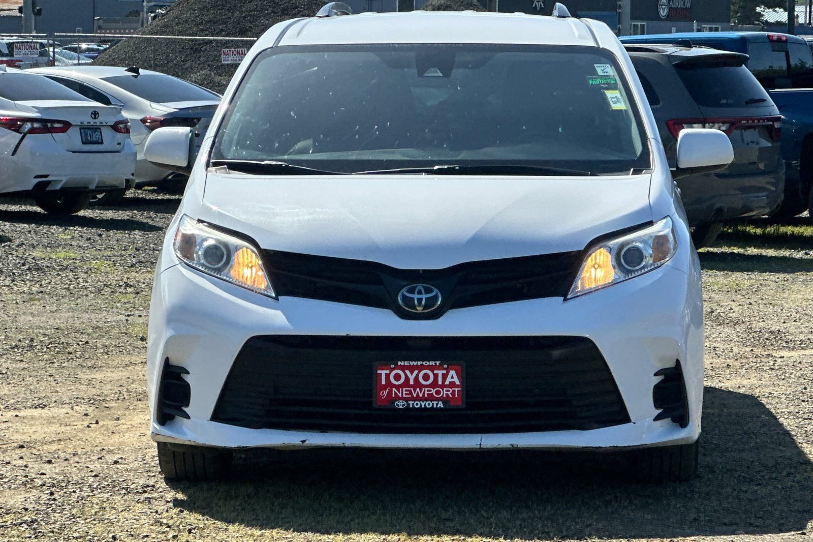 Used 2019 Toyota Sienna L FWD image 6
