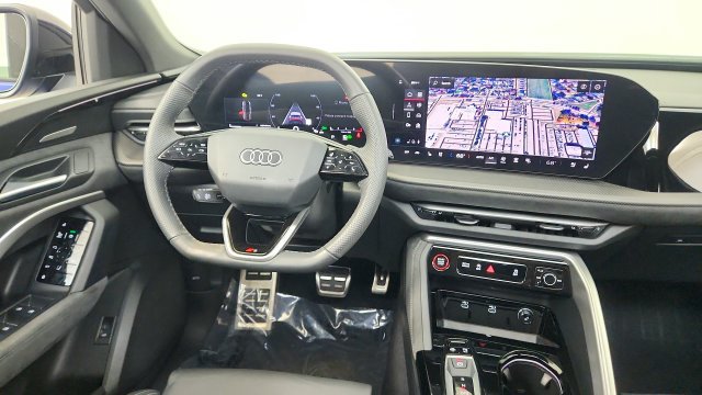 Used 2025 Audi SQ5 Premium Plus AWD/4WD image 51