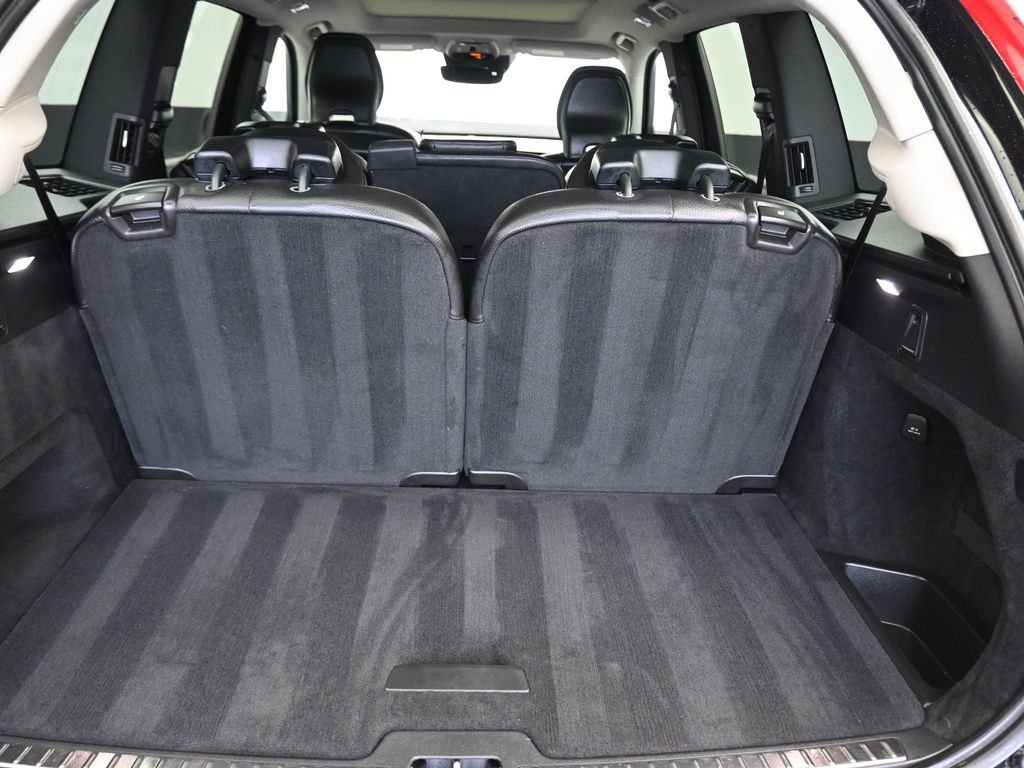 Used 2019 Volvo XC90 T6 Momentum w/ Protection Package Premier image 46