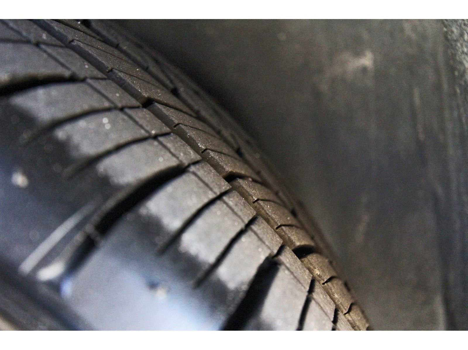 Used 2024 Lexus ES 350 w/ Premium Package image 30