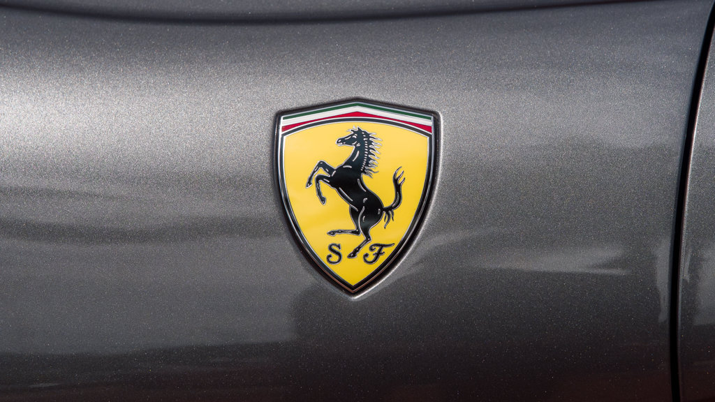 Used 2021 Ferrari 812 GTS RWD image 29