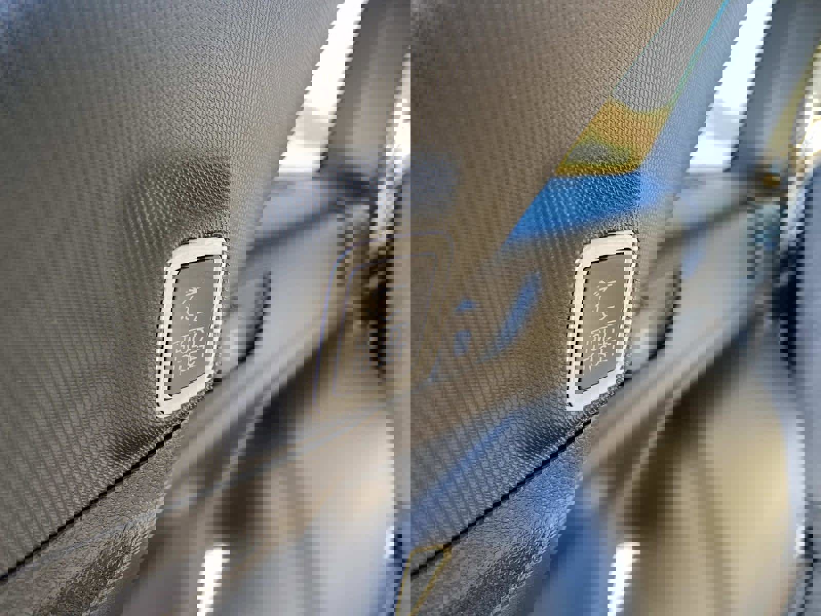 New 2025 Jeep Grand Cherokee Laredo image 6