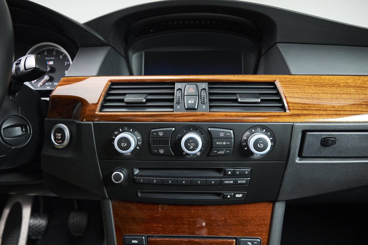Used 2008 BMW M5 image 66
