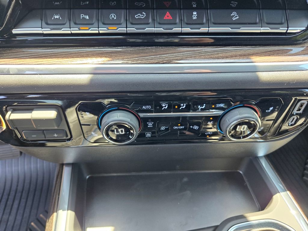 New 2026 Chevrolet Silverado 1500 LT Trail Boss w/ LT Trail Boss Premium Package AWD/4WD image 23