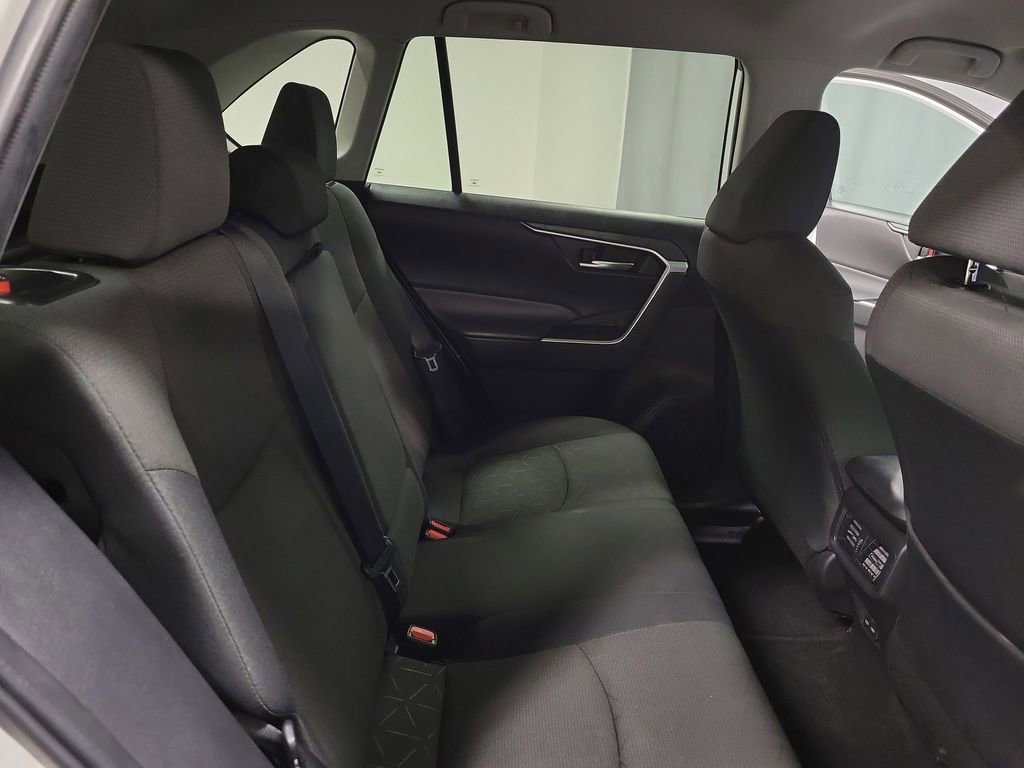 Used 2024 Toyota RAV4 XLE image 21