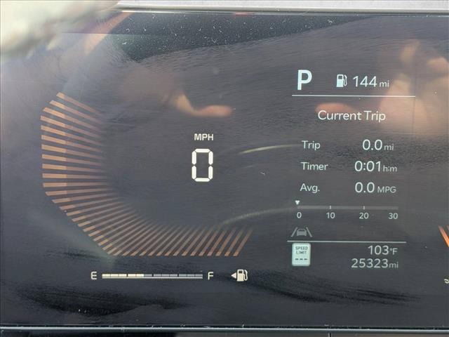 Used 2025 Kia Carnival EX FWD image 10