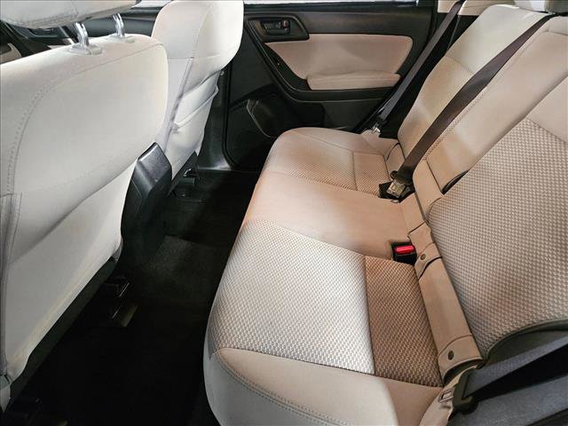 Used 2015 Subaru Forester 2.5i Premium w/ All-Weather Package image 17