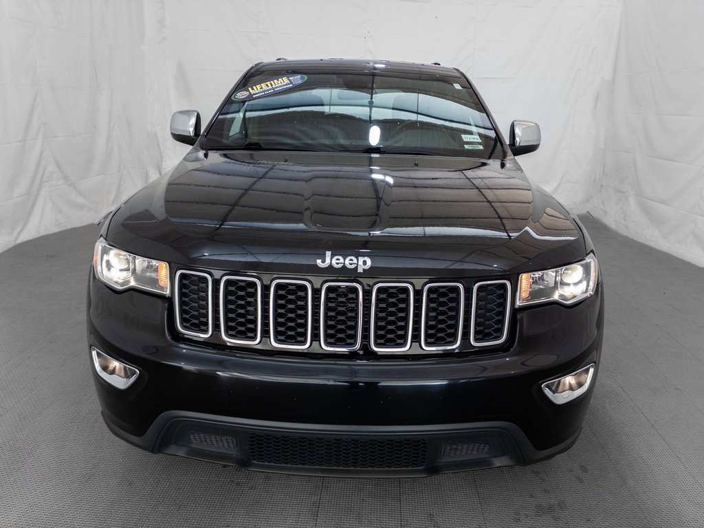 Used 2018 Jeep Grand Cherokee Laredo video 2