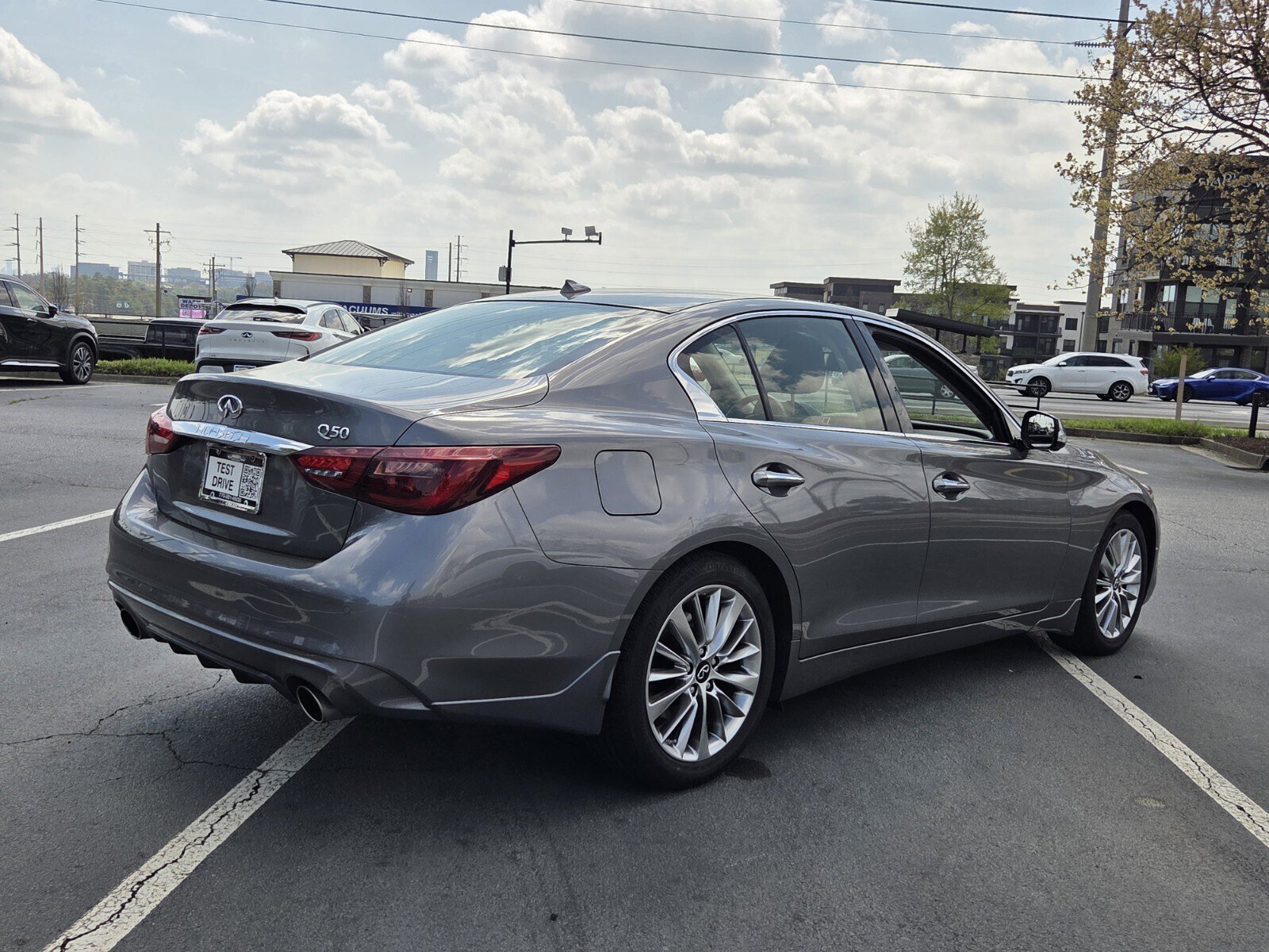 Used 2023 INFINITI Q50 Luxe w/ Cargo Package image 8