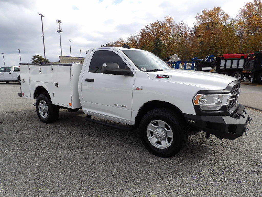 Used 2022 RAM 2500 Tradesman RWD image 10