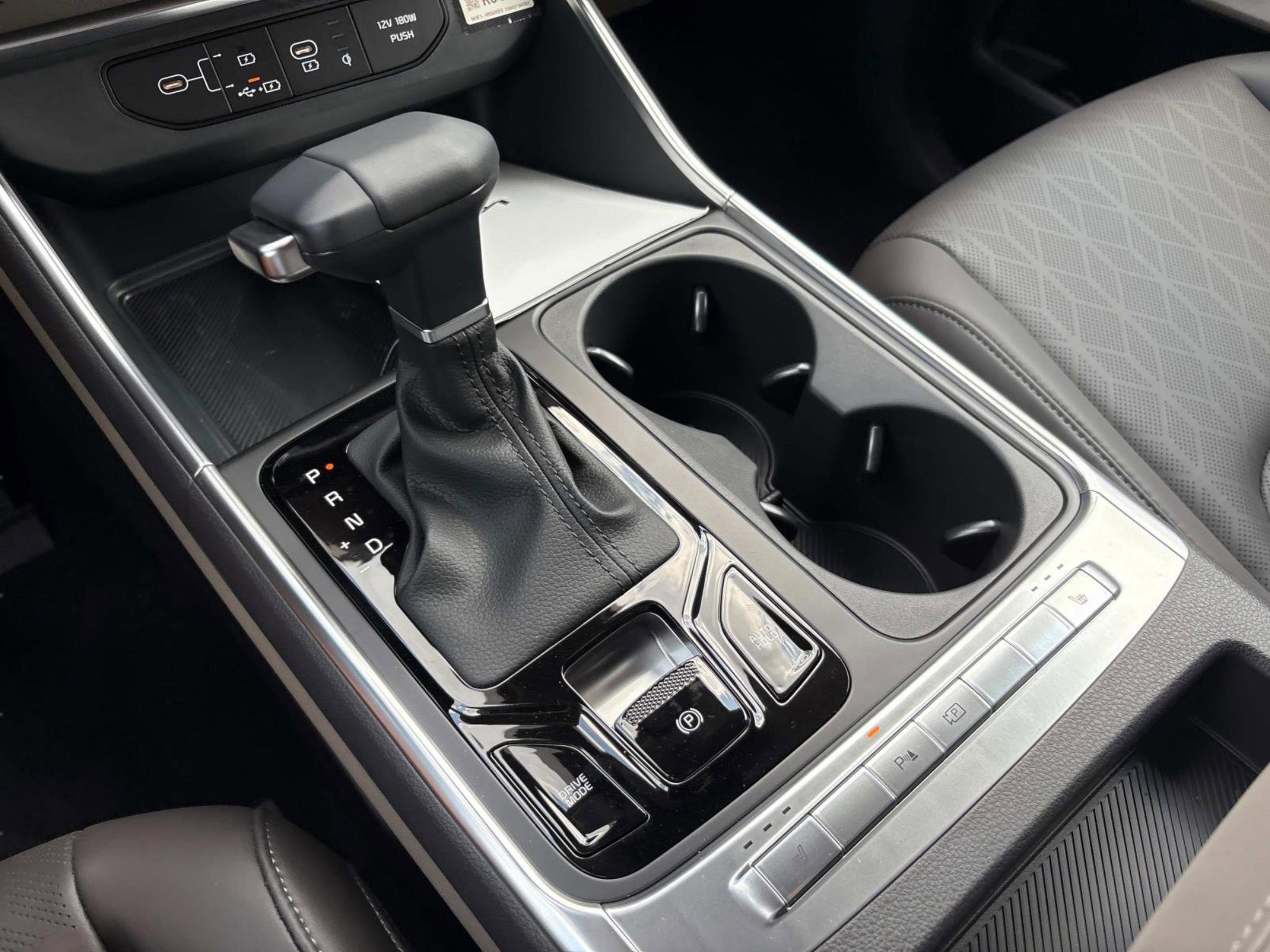 New 2026 Kia Carnival EX image 31