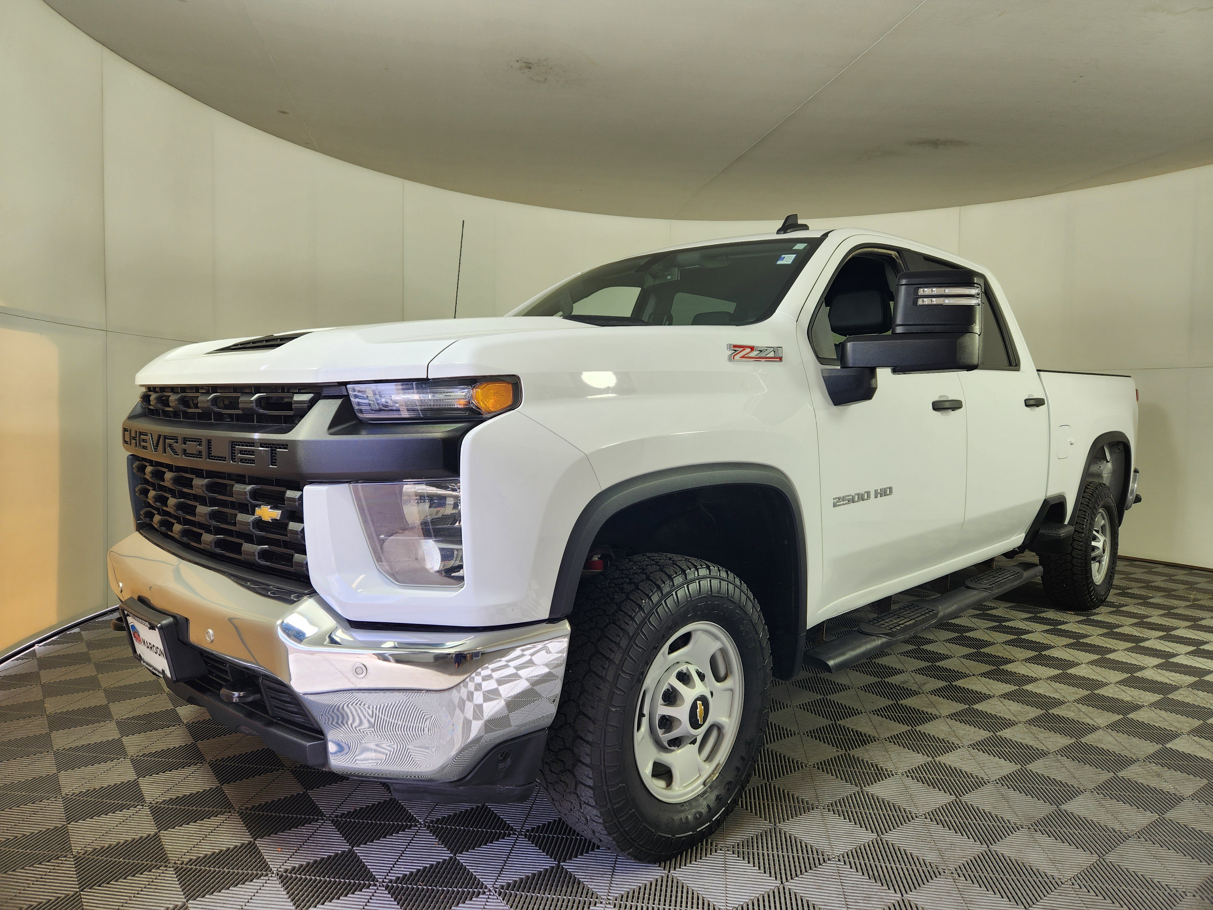 Used 2023 Chevrolet Silverado 2500 W/T w/ WT Convenience Package image 3
