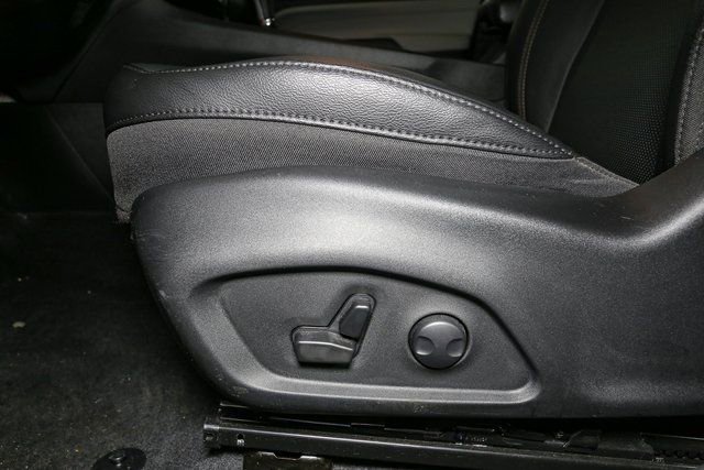 Used 2023 Jeep Compass Limited image 37