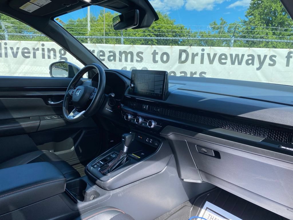 Certified 2025 Honda CR-V Sport Touring image 17