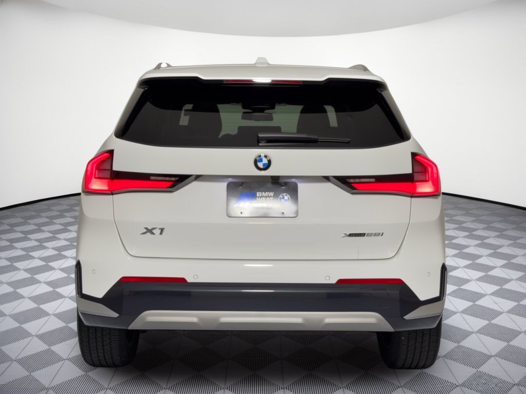 Used 2025 BMW X1 xDrive28i w/ Technology Package AWD/4WD image 11
