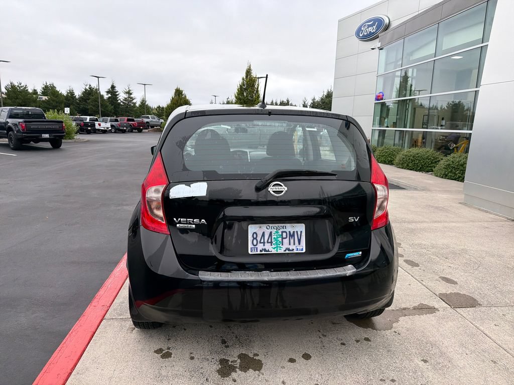 Used 2015 Nissan Versa Note SV w/ SV Convenience Package FWD image 3