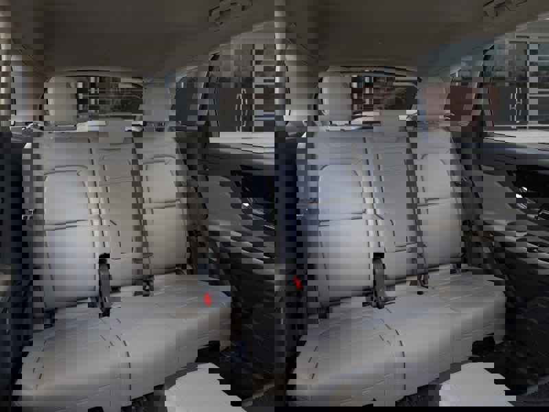 New 2026 Lincoln Corsair Premiere image 11