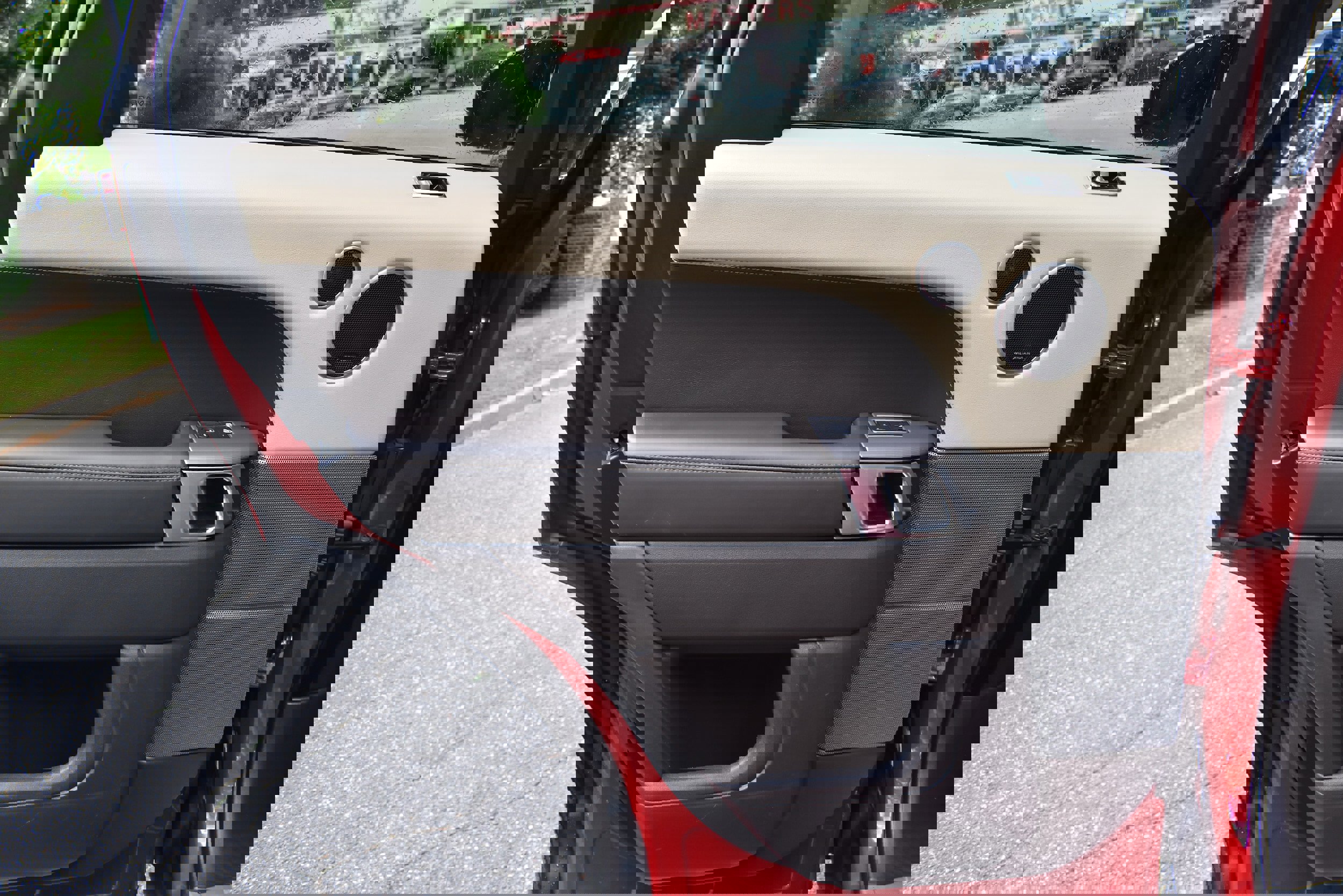 Used 2019 Land Rover Range Rover Sport HSE image 26