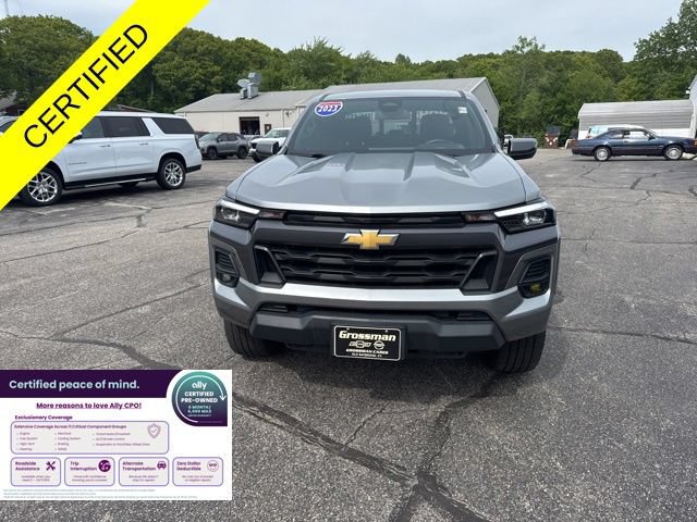 Used 2023 Chevrolet Colorado LT w/ LT Convenience Package III AWD/4WD image 3